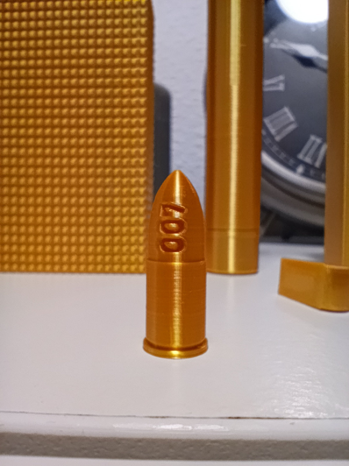 REPLICA PISTOLA DE ORO DE JAMES BOND