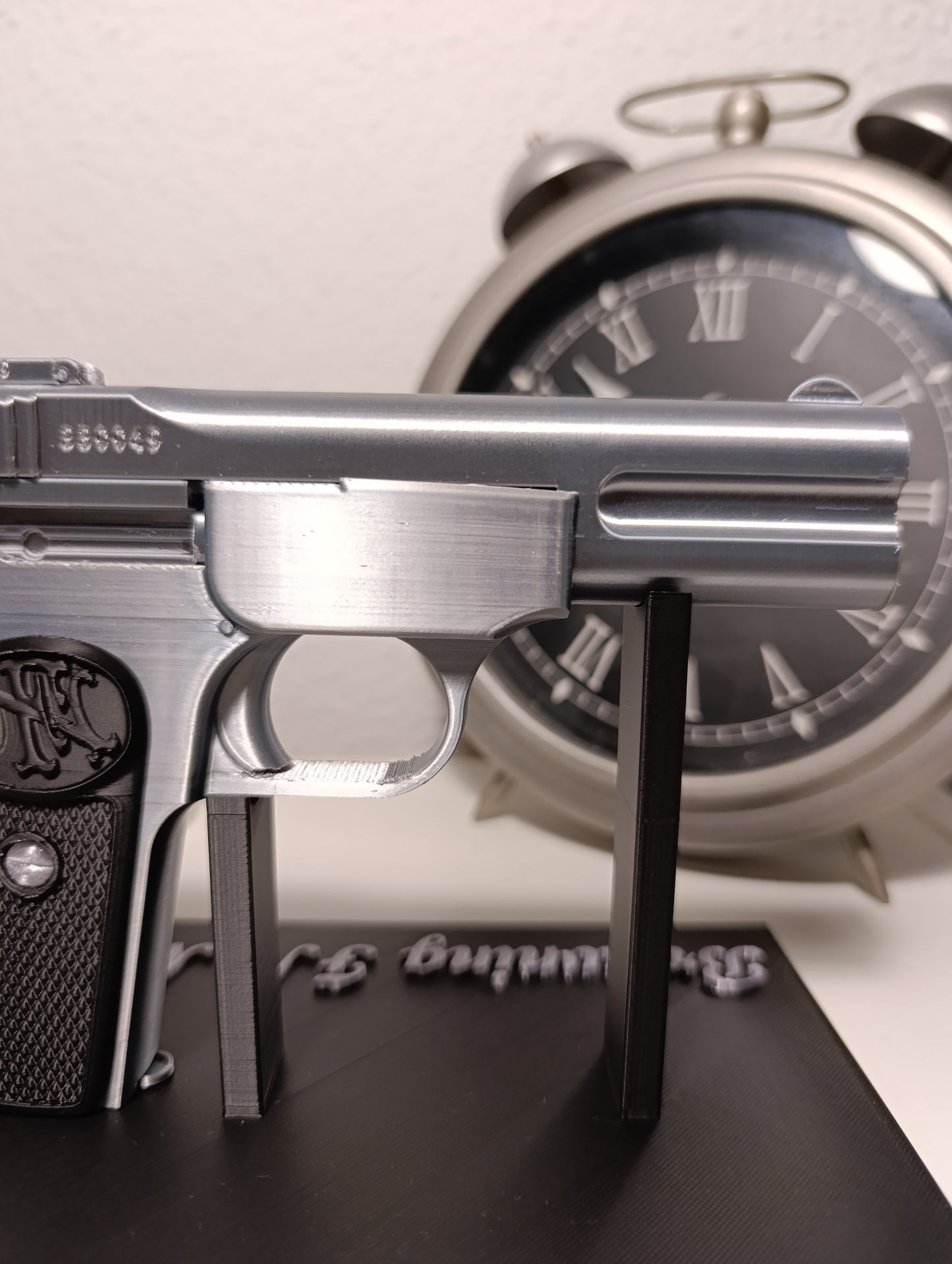 RÉPLICA DECORATIVA DE EXHIBICIÓN DE PISTOLA BROWNING FN M1900
