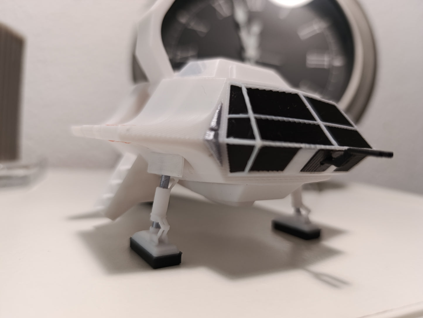 NAVE SKY FIGHTER SERIE 1983 V LOS VISITANTES