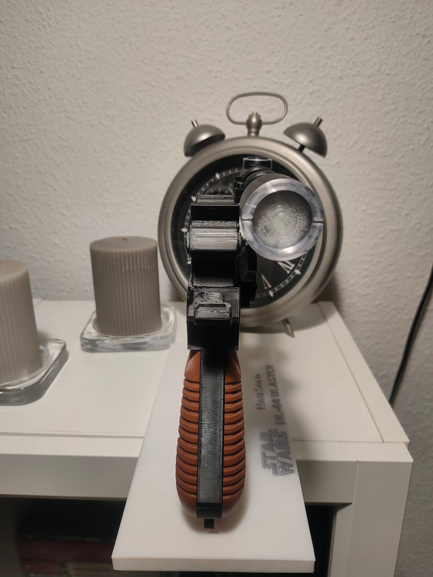 RÉPLICA BLASTER DL-44 HAN SOLO STAR WARS