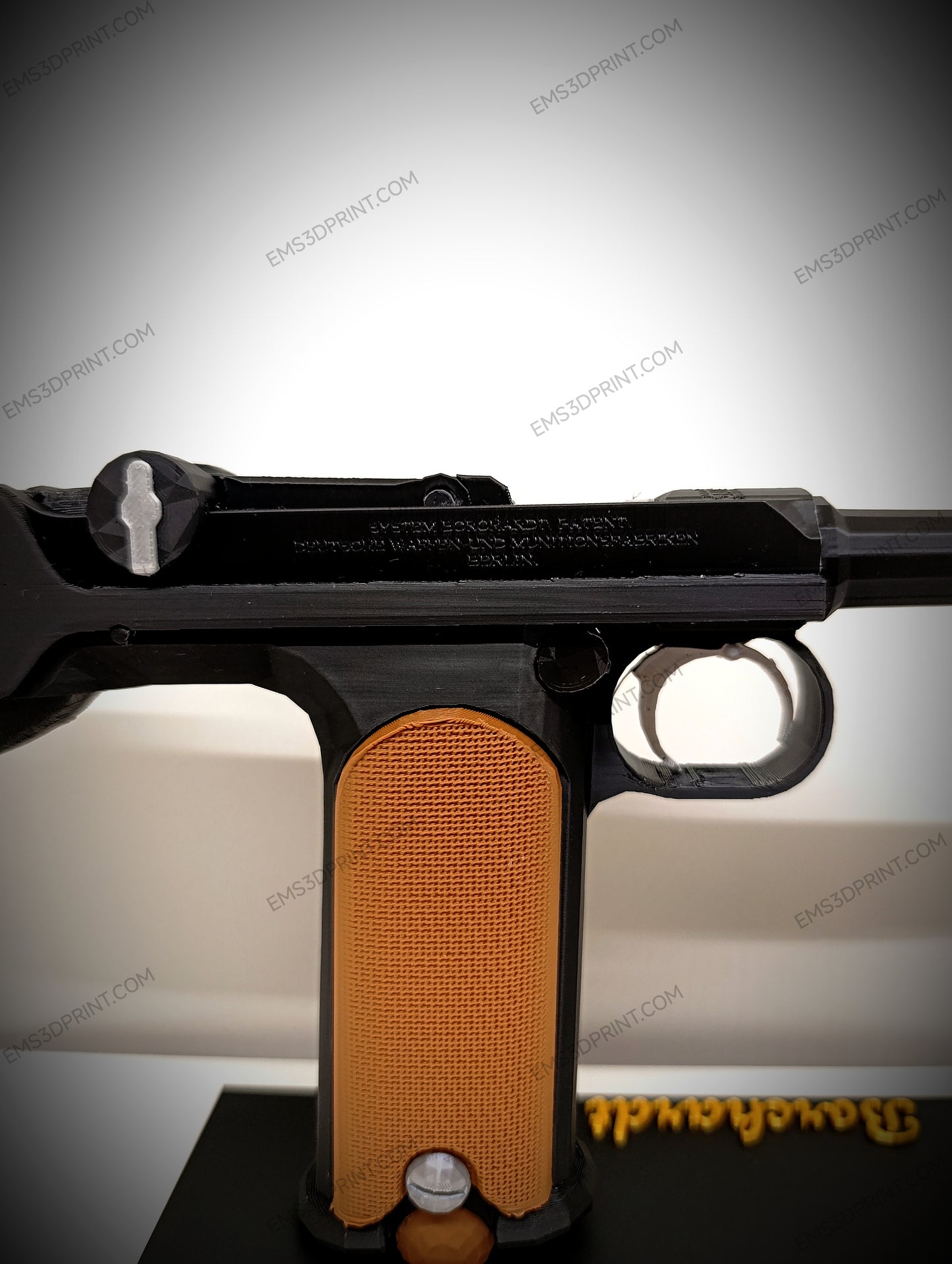 REPLICA DETALLADA DE EXHIBICIÓN BORCHARDT C93