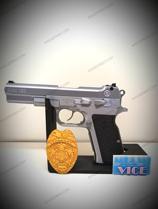 RÉPLICA DECORATIVA DE EXHIBICIÓN PISTOLA BREN TEN
